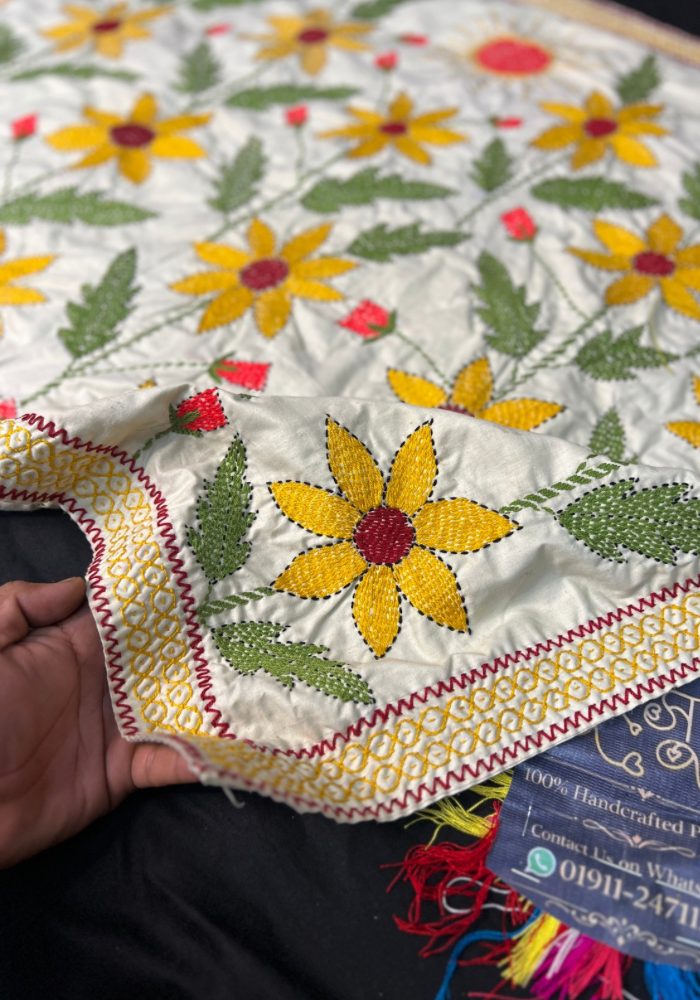 Suisuta Handmade Floral Baby Nakshi Kantha | ফুলের বেবি নকশী কাঁথা – SBPK 1-097 - Image 3